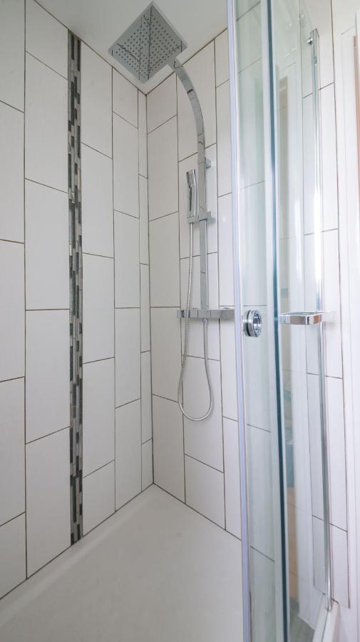 Appartement 3 Chambres - Parking - Wifi - Buanderie - Jardin Brest Bagian luar foto